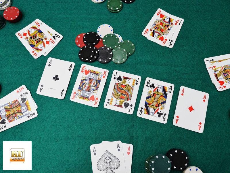 Khám phá game Poker